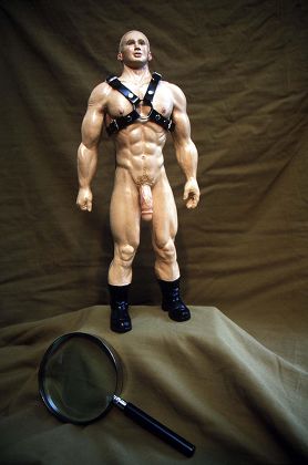 Billy doll naked